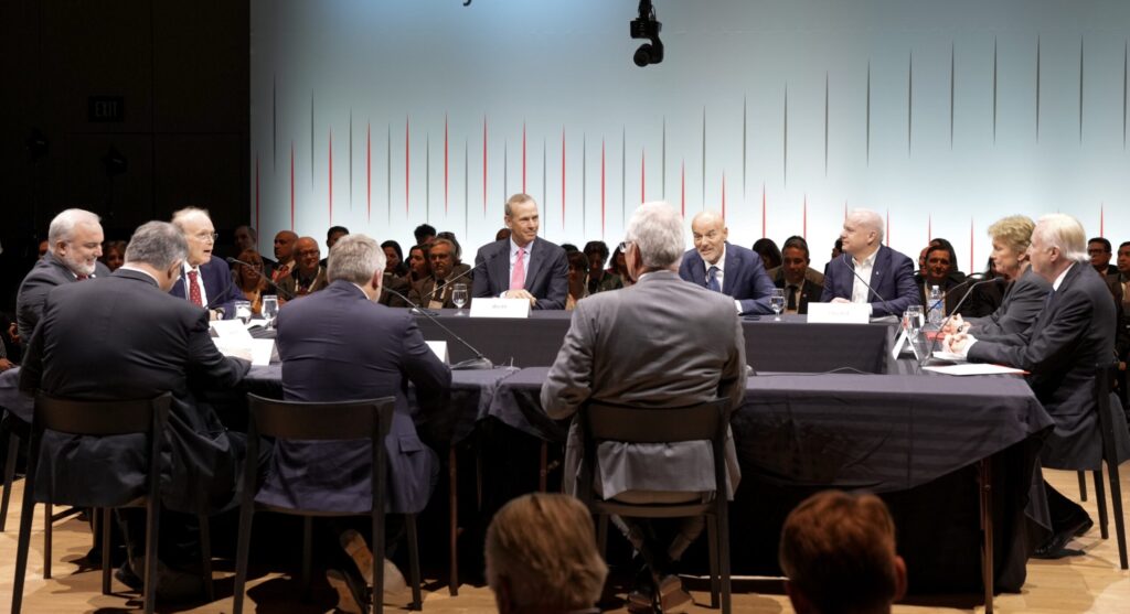 Group picture, from left to right of Bob Dudley Chair, OGCI, Amin Nasser CEO Saudi Aramco, Vicki Hollub CEO Occidental, Jean-Paul Prates CEO Petróleo Brasileiro SA, Murray Auchincloss CEO bp plc, Claudio Descalzi CEO Eni S.p.A, Patrick Pouyanné CEO TotalEnergies SE, Wael Sawan CEO Shell plc, Darren W. Woods CEO Exxon Mobil Corporation, and Anders Opedal CEO Equinor ASA.